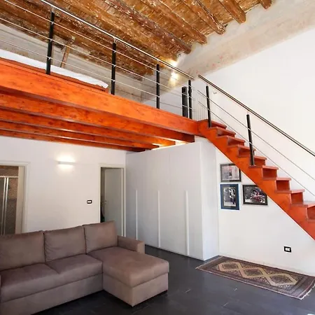 Charming Flat At Santa Teresa Old Town Apartment