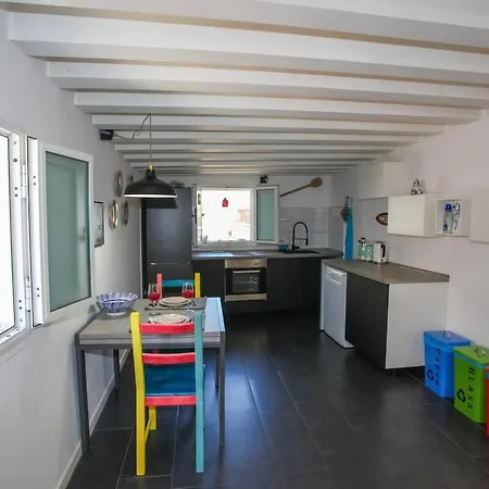 Charming Flat At Santa Teresa Old Town Apartment *