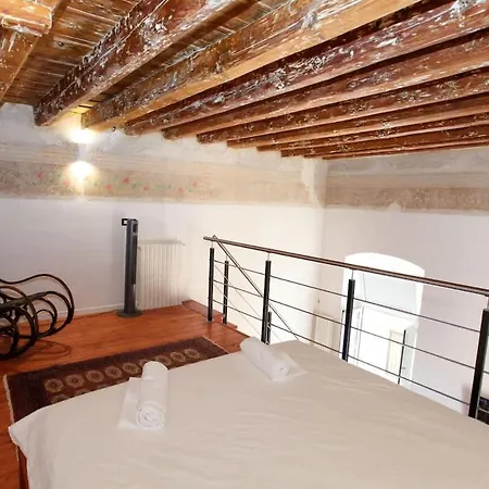 Apartment Charming Flat At Santa Teresa Old Town *