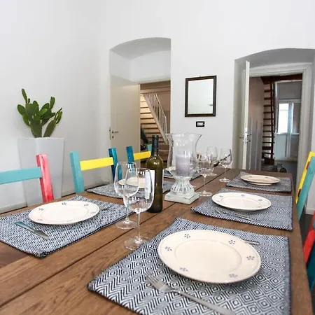 Charming Flat At Santa Teresa Old Town